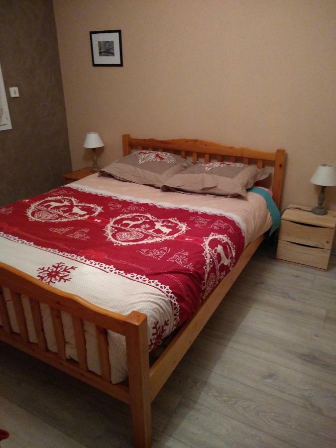 Les Logis De Lucie Apartment Selonnet Bagian luar foto